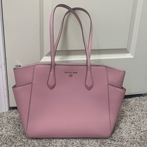 Michael Kors medium/large tote bag. Used but well taken care of.